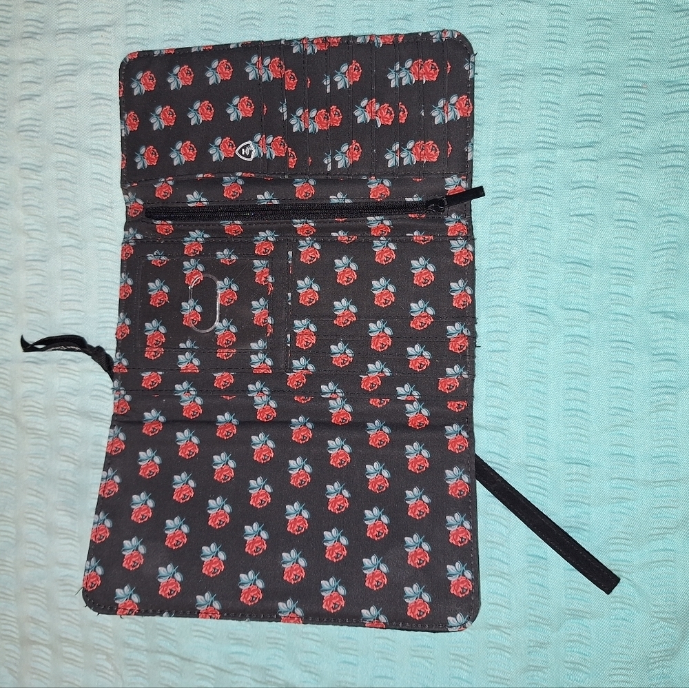 Vera Bradley Black Quilted Wristlet - Picture 3 of 5